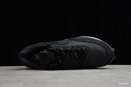 Black Nylon BV0073-002 Waffle LD Nike sacai  0317